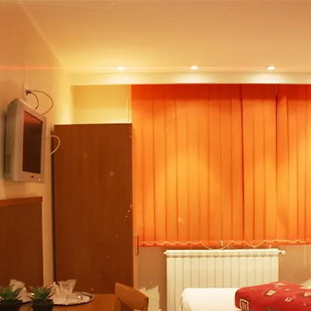 Alma Hotel 3*